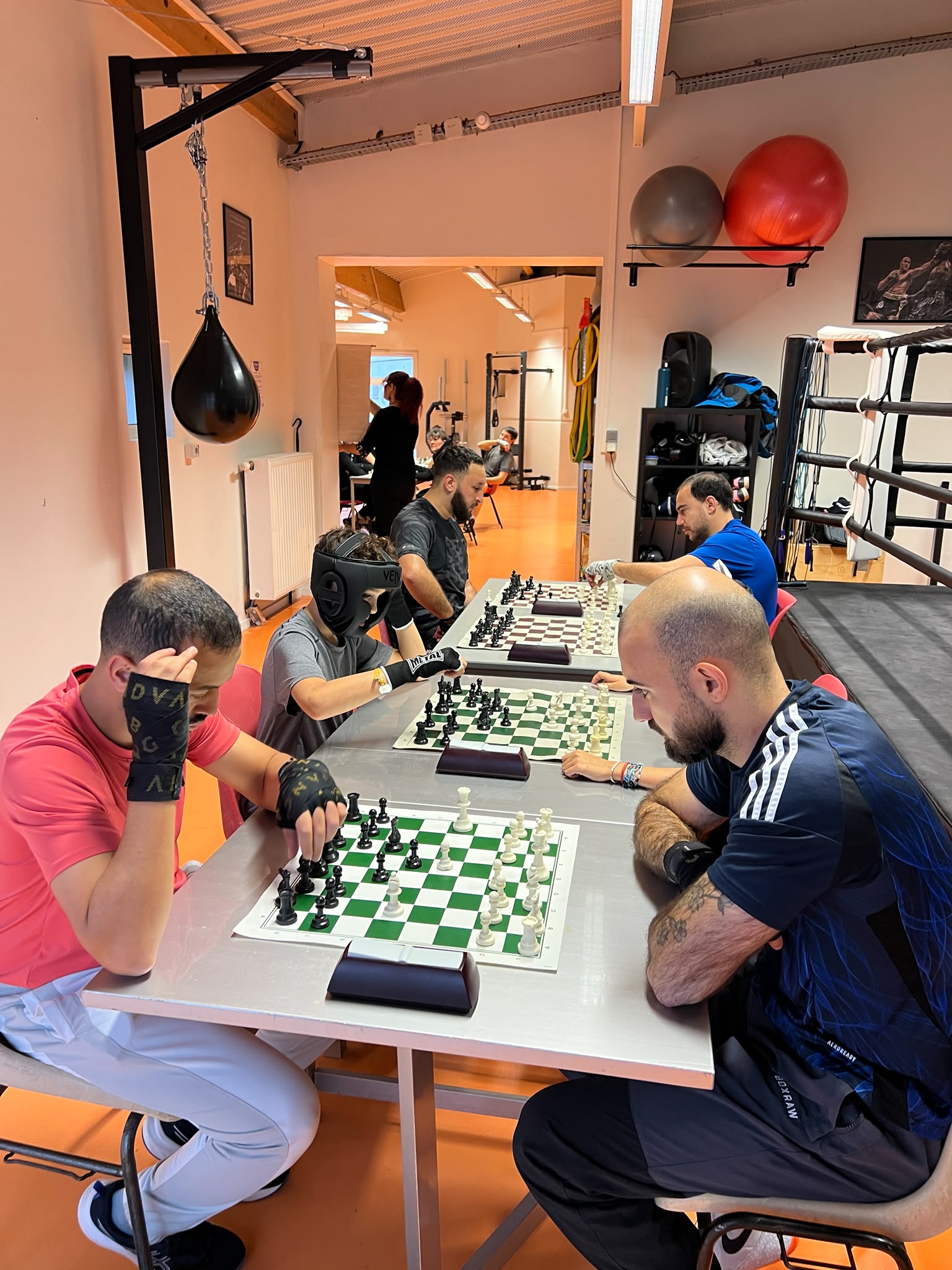 CHESSBOXING DECINES BOXING GYM